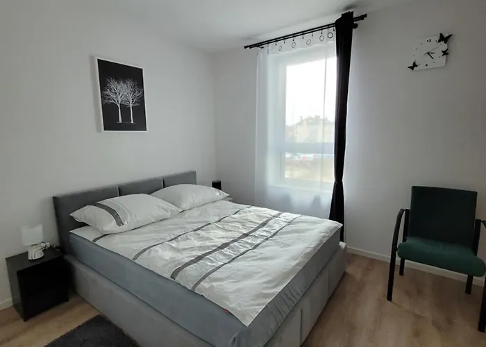 Lägenhet Płocka 2 *